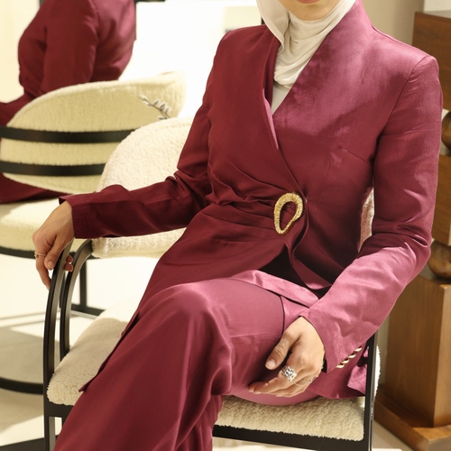 Burgundy Full Set & Brown