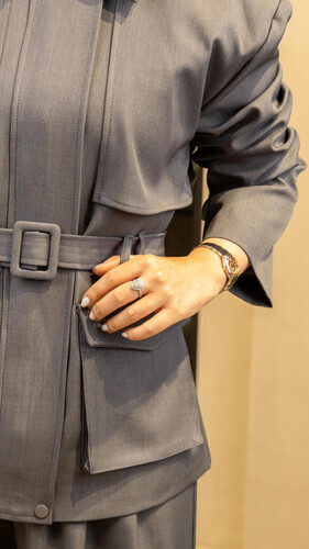 بدلة رسميه من قطعتين اللون رمادي