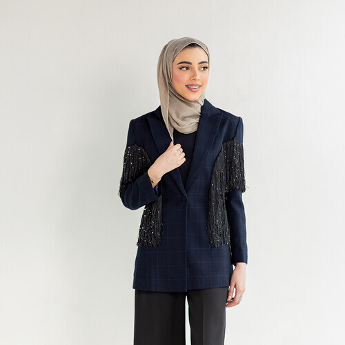 كود سترة زرقاء داكنة