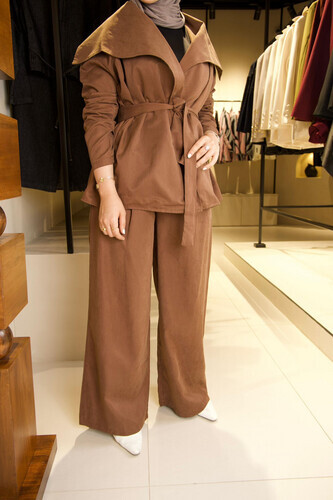 بدلة كاجول من قطعتين  اللون البني