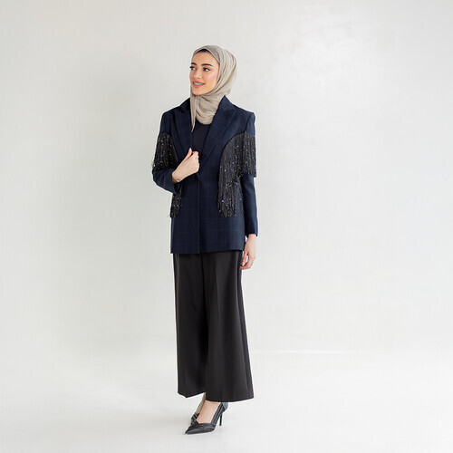 كود سترة زرقاء داكنة