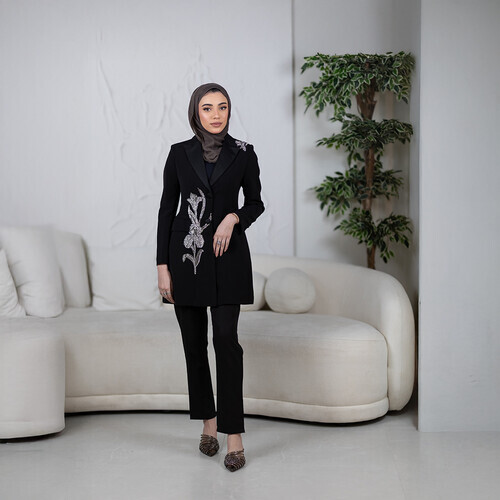 سترة بليزر مزينة بأحجار زهور ثلاثية الأبعاد