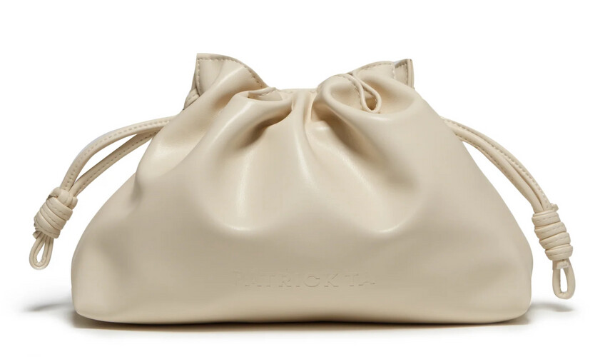 The elevated beauty bag in cream