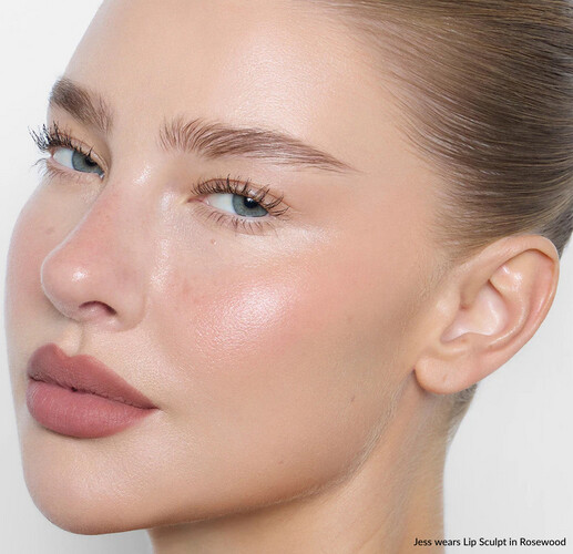 لب لاينر rosewood