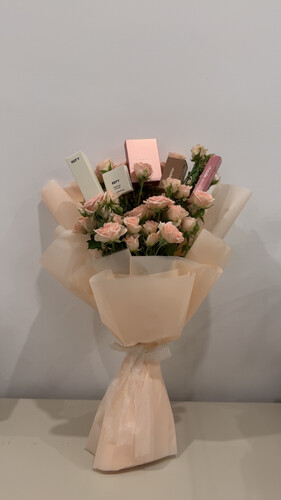✨ Glimzy bouquet baby pink