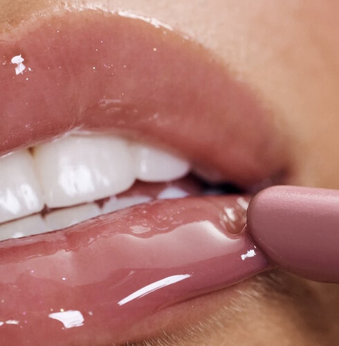 Peptide lip tint - salty tan -