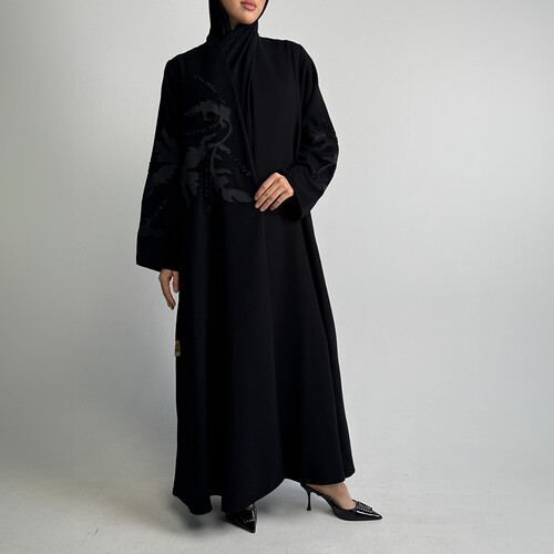 عبايه مناسبات شك وتطريز