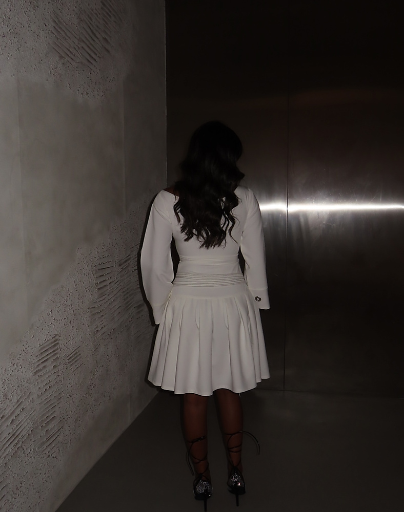 Ellis white