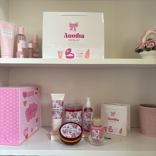 بكج برائحة ساكورا ديور