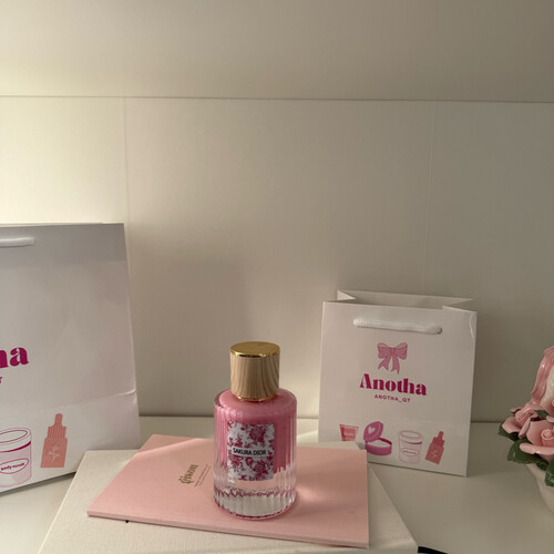 عطر طبيعي برائحة ساكورا ديور