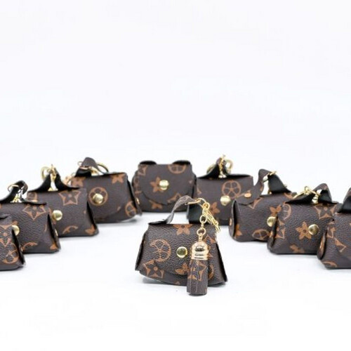 Black distribution bouquet