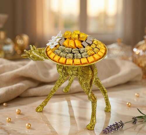 Golden giraffe tray