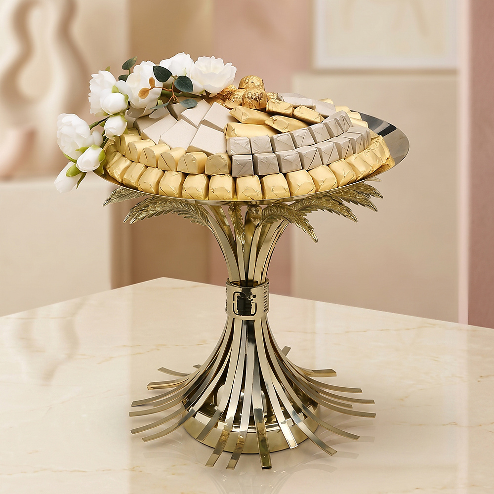 Dar Al-Fakhama tray