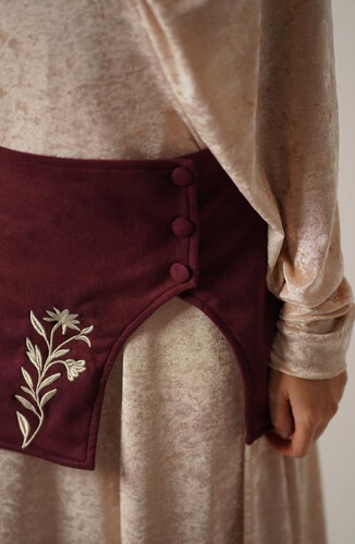 Skirt Belt