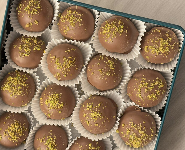 عرض العيد (علبة الجم العادي )