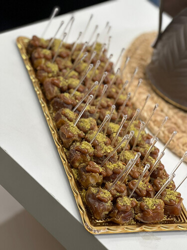 toffee)  aldiyafuh )