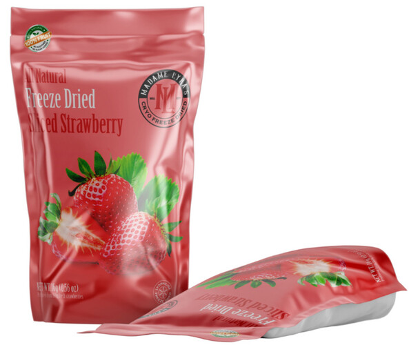 Madam Liras Dried Fruit Strawberry Slices 16g