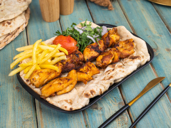 وجبة شيش طاووق