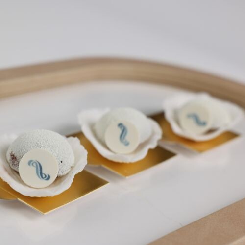 Drop Shape Mousse Cake