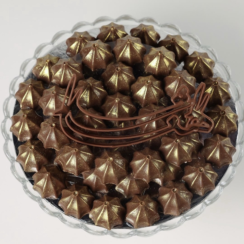 Large Sculpture Topper