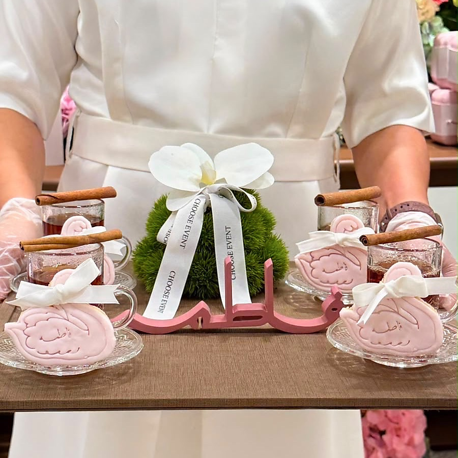 Swan Shaped Biscuit with Ribbon