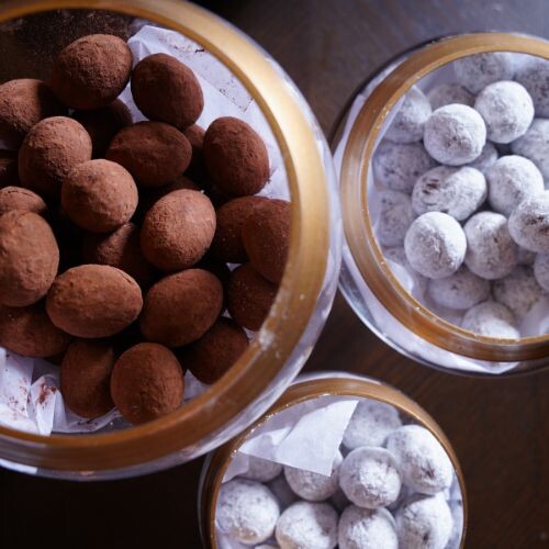 Almond Dragée Egg shape