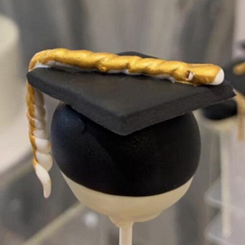 Cake Pops Graduation