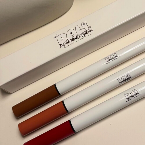 TATTOO LIPLINER