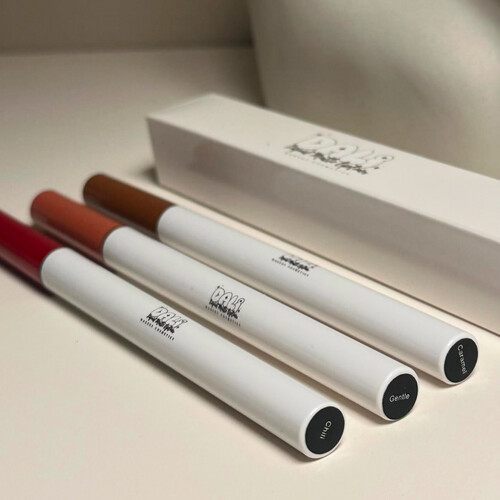 TATTOO LIPLINER