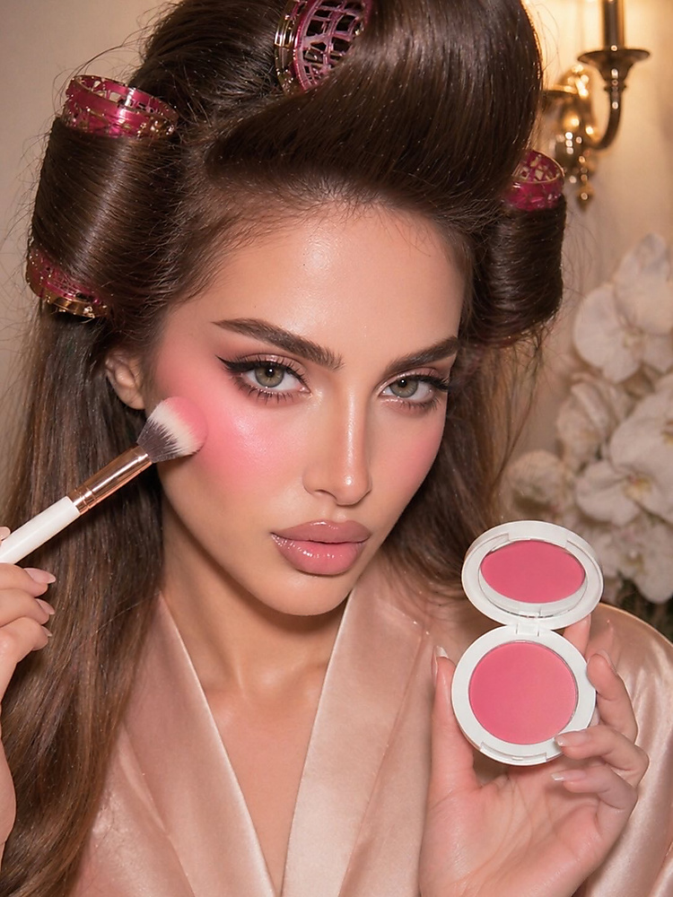 Velvet blushers