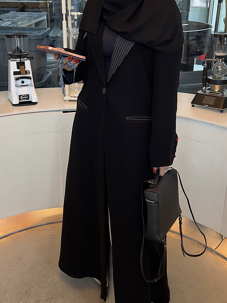 Black blazer 1