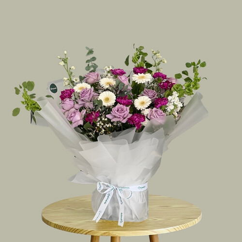 بنفسجي فاتح