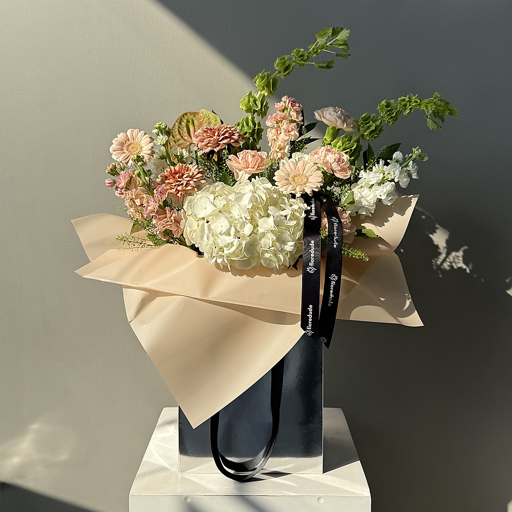 Boxed & Bloomed