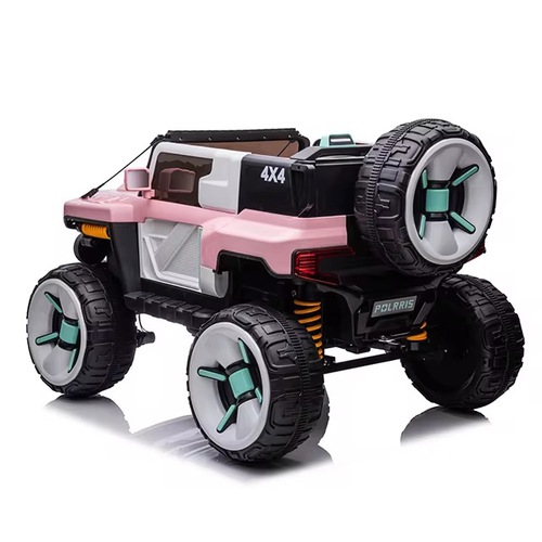 سيارة عملاقة