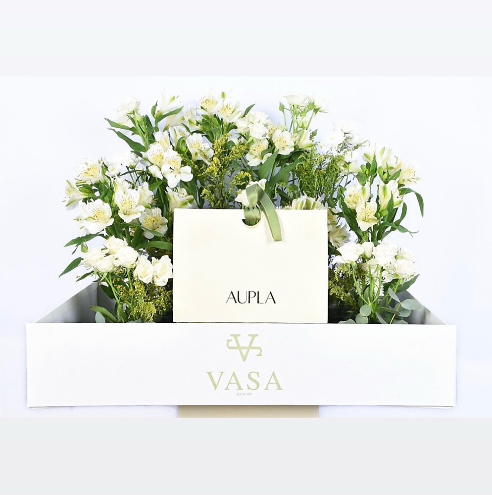 + Add Flower box with center piece tray