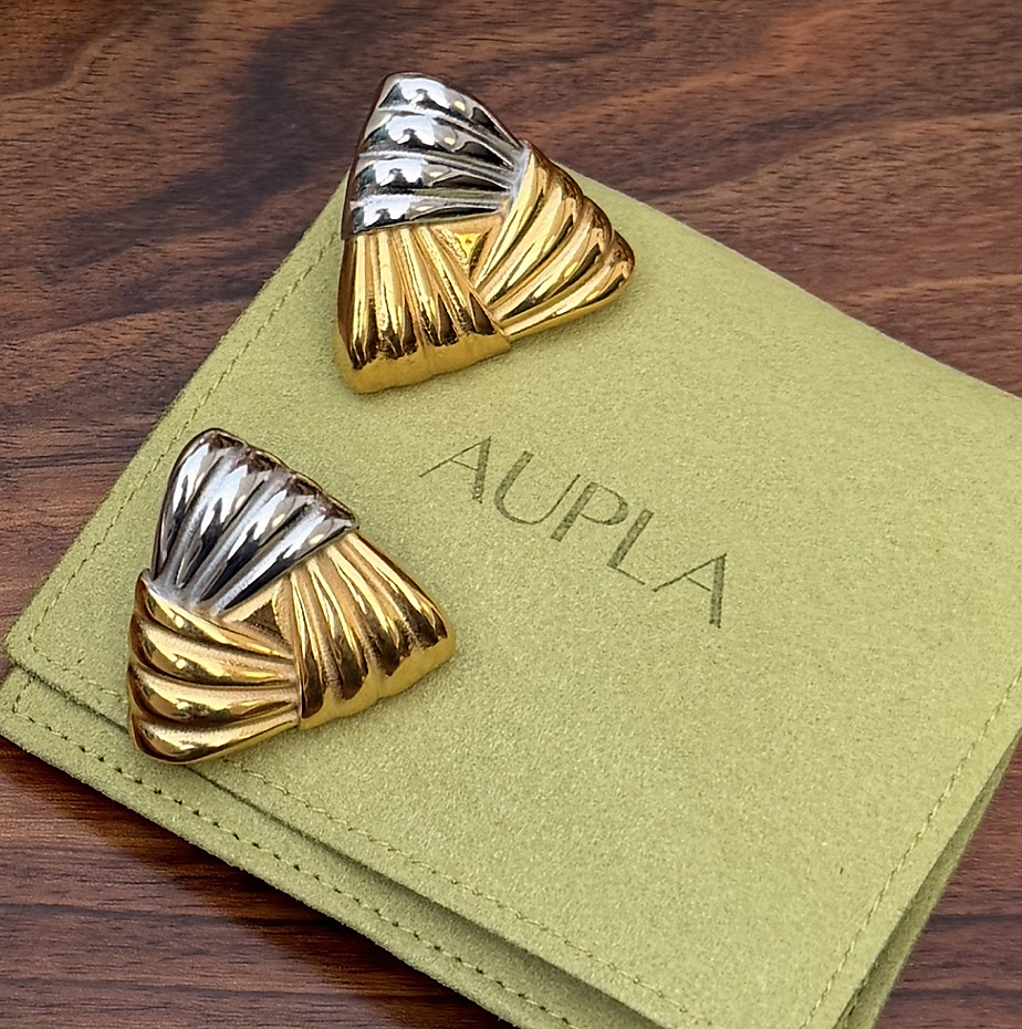 Twirl earrings