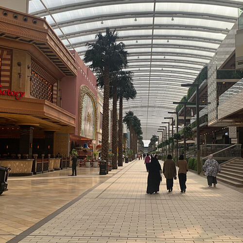The Avenues Mall (Grand Avenues)
