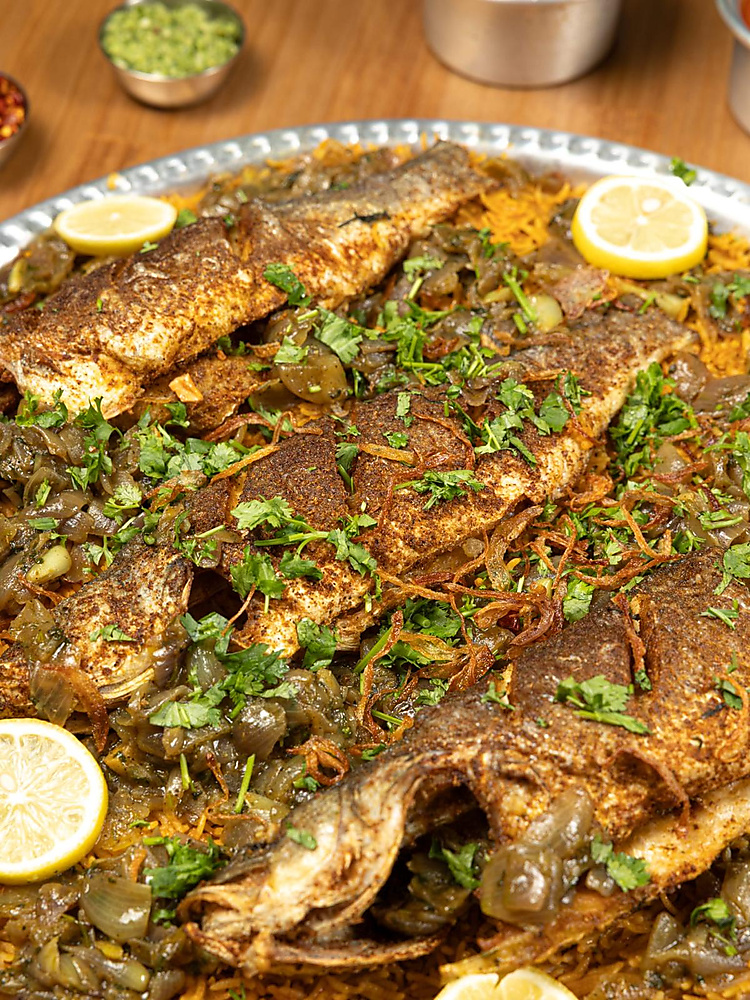 عرض يوم الثلاثاء ٤ مطبق سيباس ملكي