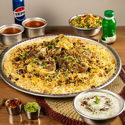 Naimi Lamb Majboos