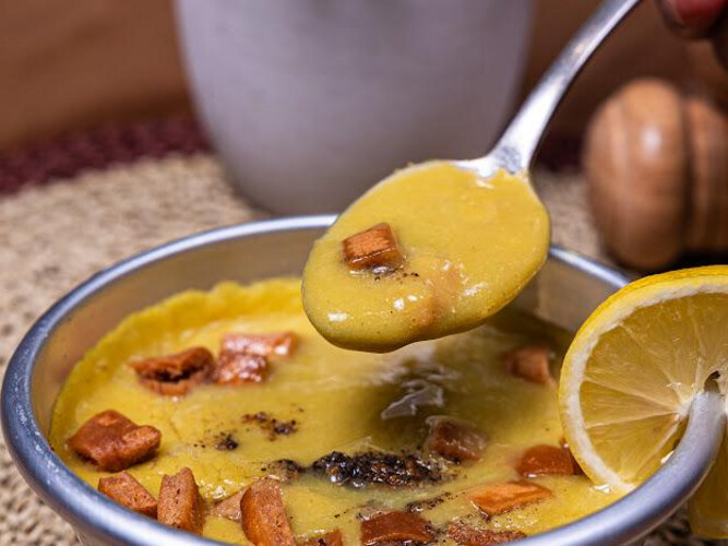 شوربه عدس