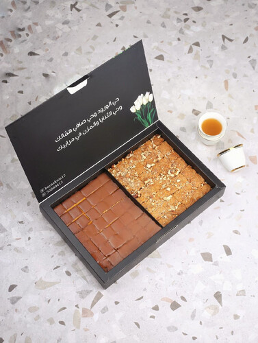 Mix pecan with caramel chocolate