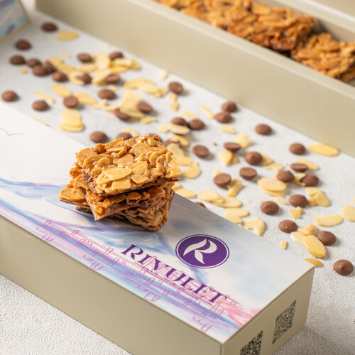 Caramelized Almond small