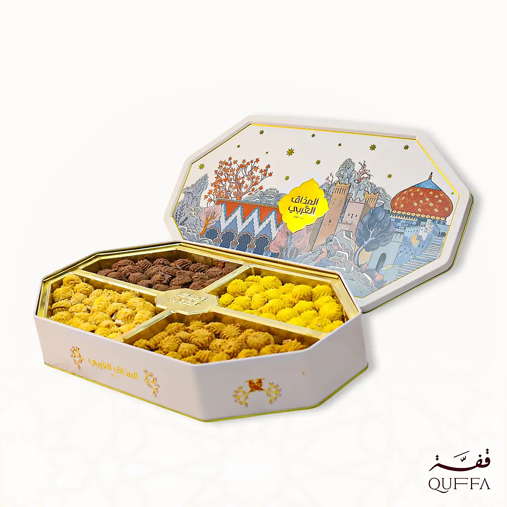 أربع صغيرات مختلطات