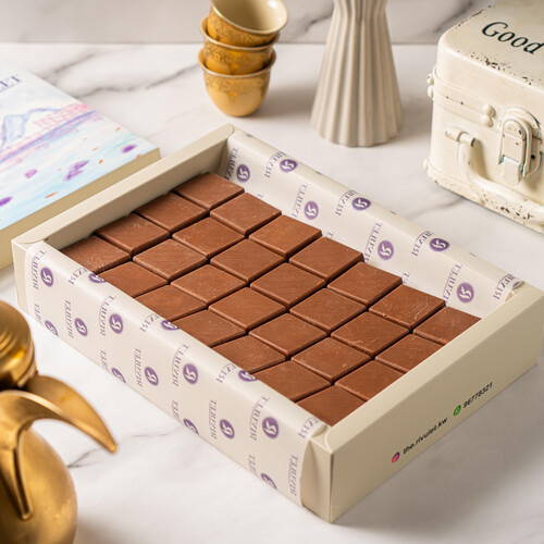 Cocoa alhaba (Kunafa and Pistachio)