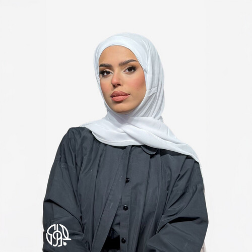 Emirati Chiffon with Full Bonnet