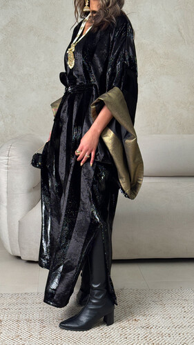 مخمل مقلم اسود مع فتحات جانبية