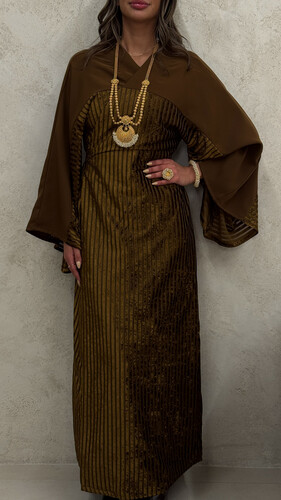 مخمل شيفون وكريب -الرجاء كتابة قياس ( الكتف ، طول الكم ) بالملاحظات