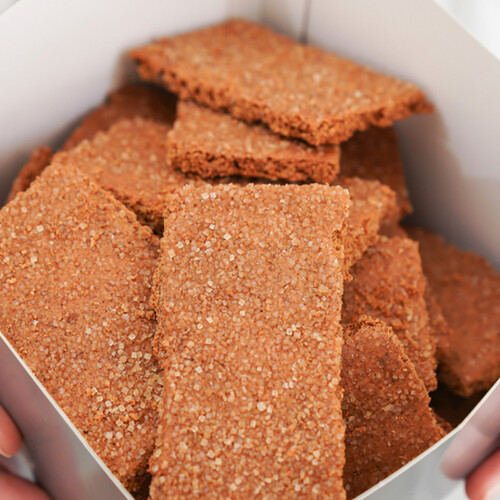 Sweet Cinnamon Crackers