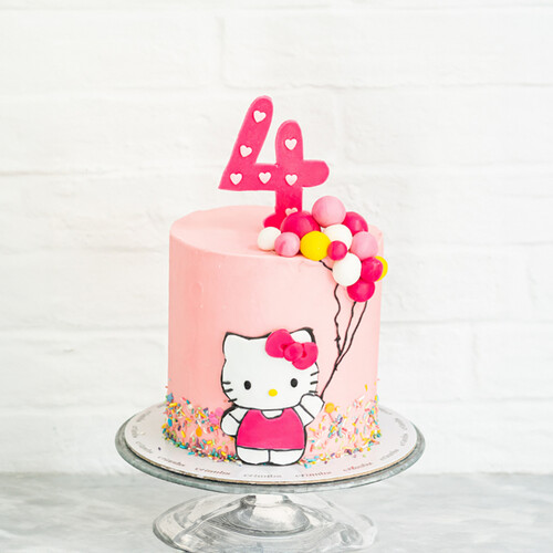 Hello Kitty Cake