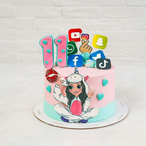 Social Media Cake